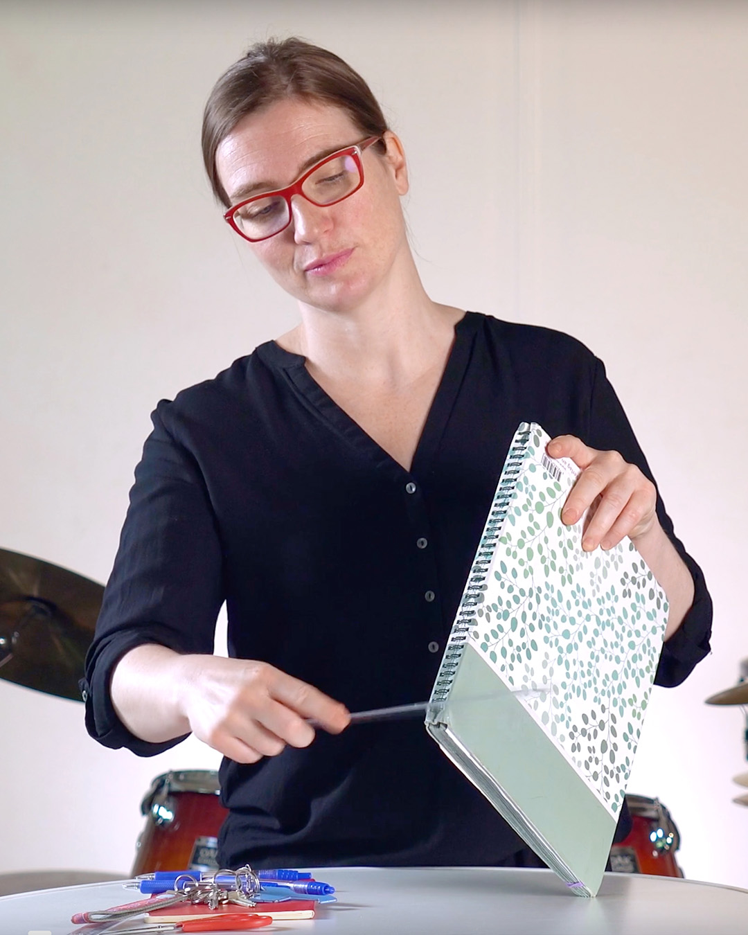 Musizieren mit Klängen: Geräuscheorchester – Kreativer Umgang mit Geräuschen aus der Schultasche